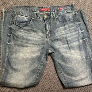 Guess Slim Straight Del Mar Fit Jeans